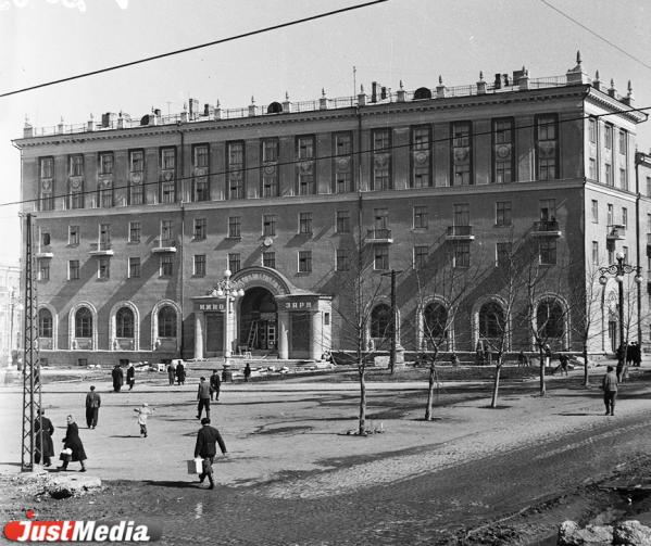 В 1950 годы в Свердловске построили шесть новых кинотеатров - Фото 4