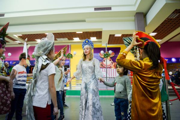 В выходные екатеринбуржцы посетили традиционный фестиваль русской культуры - Фото 4
