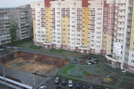 Между жильцами дома на Советской улице раскол: «Когда делать людям нечего, они собираются и протестуют» - Фото 1