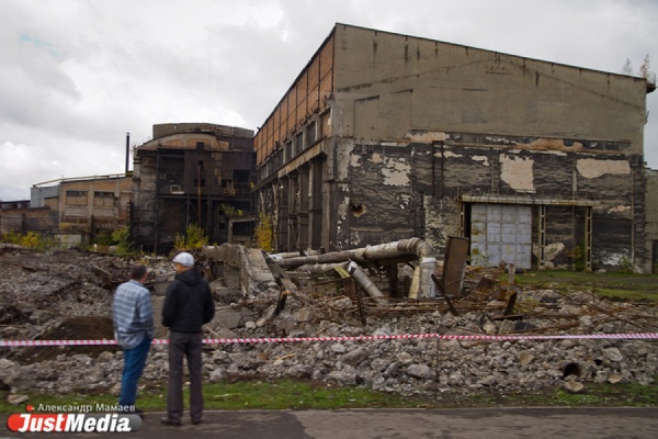 Властям Екатеринбурга не нужны туристы и «старый город». Горожане берут охрану памятников в свои руки - Фото 1