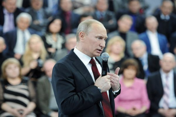 Уральские политологи услышали в послании Президента жесткие решения и легкий троллинг - Фото 1