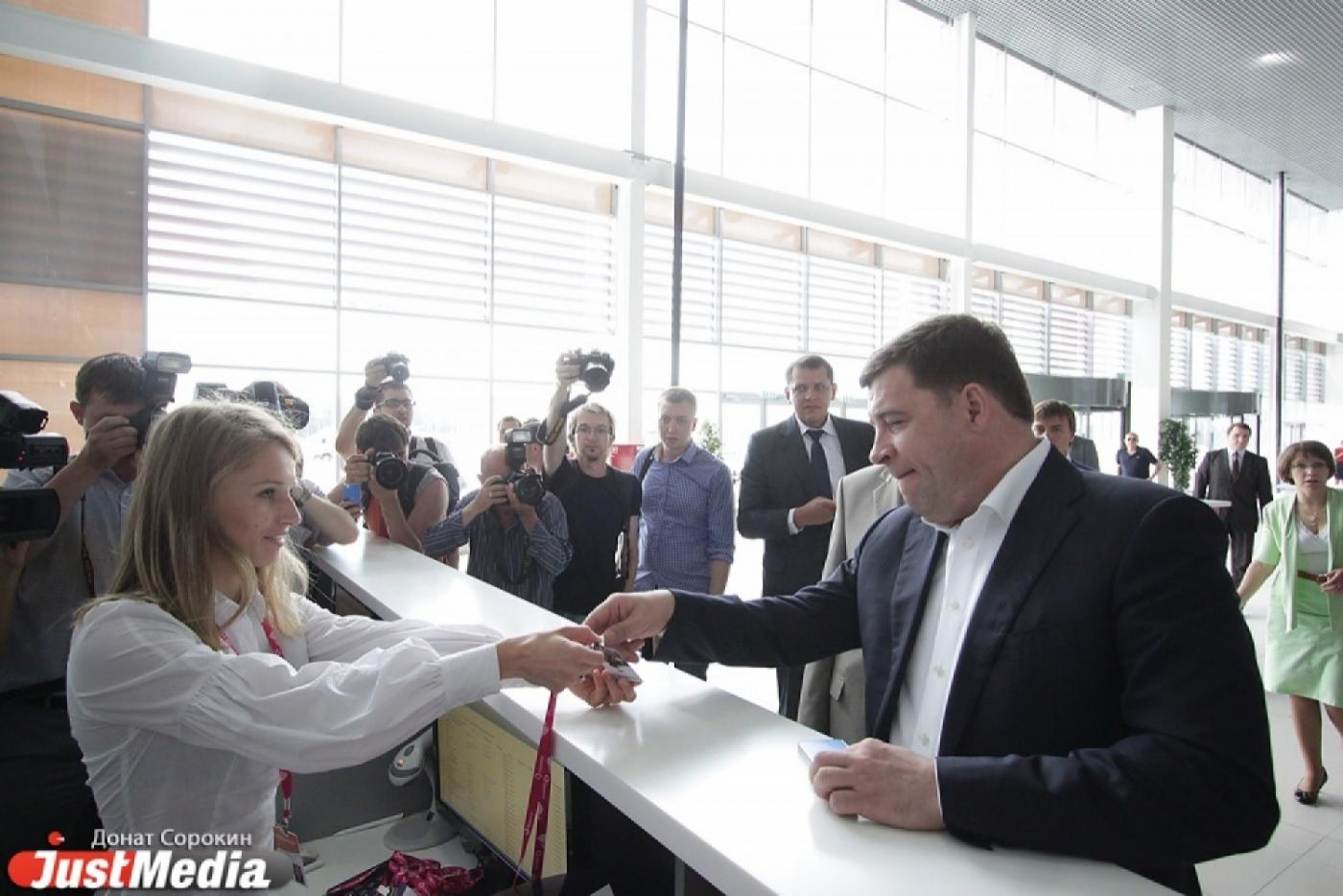 Куйвашев обещал, что кондиционеры на ИННОПРОМе будут работать везде и все время, а журналистов будут кормить на убой - Фото 1