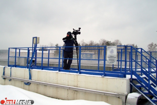 Здесь всплывает даже золото! В сточных водах Екатеринбурга находят украшения, водительские удостоверения и криминальные трупы - Фото 1