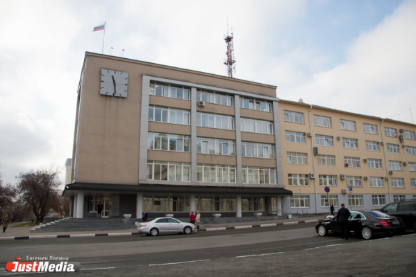 Обещанного три года ждут. Нижний Тагил до сих пор не получил миллиард, Путин недоволен развитием Свердловской области - Фото 1