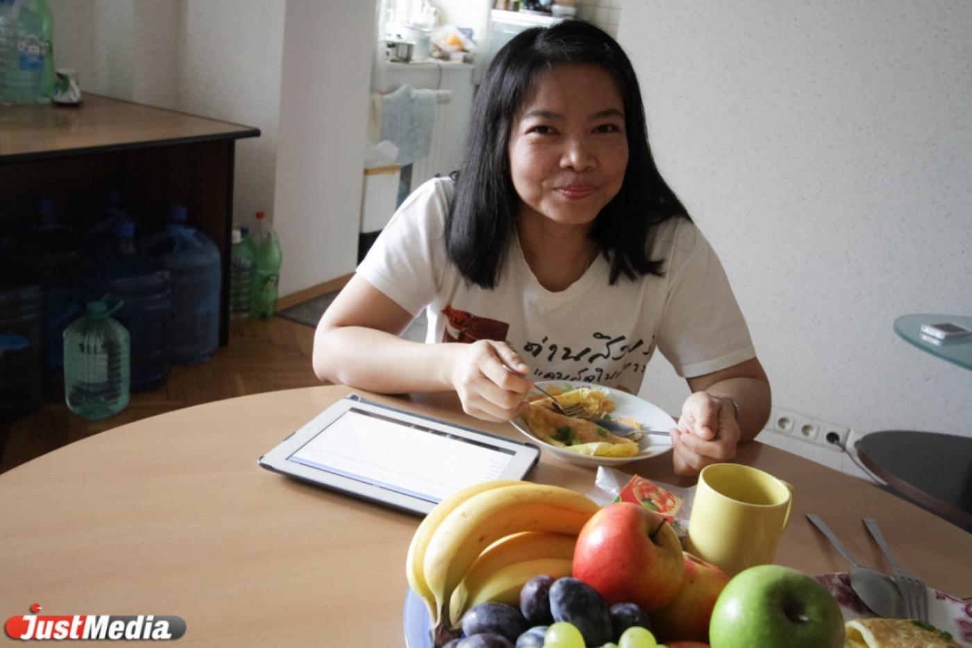 Маски из талька и освежающий душ. Празднование тайского нового года избавляет людей от негатива. СПЕЦПРОЕКТ - Фото 1