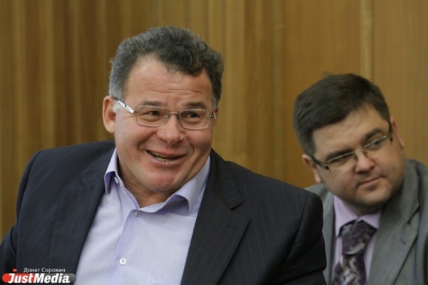 Тунгусов снова обыграл Куйвашева: депутаты гордумы официально напомнили областным коллегам о 1,5-миллиардном долге - Фото 1