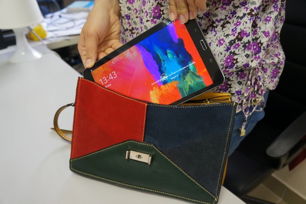 Интернет для тех, кто пишет «на коленке». Тестируем Samsung GalaxyTab Pro - Фото 1