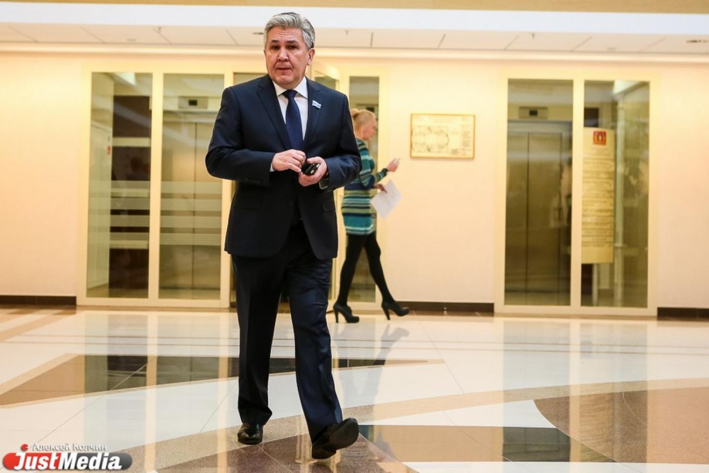 Фамиев сравнивал Якоба с чертиком, пророчил Ройзману крах и отказался участвовать в «реформаторской богадельне» - Фото 1