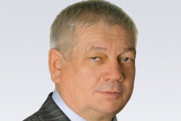 Владимир Коньков: «Жители Свердловской области, покупая огурцы и помидоры, играют в русскую рулетку – отравятся или нет» - Фото 1