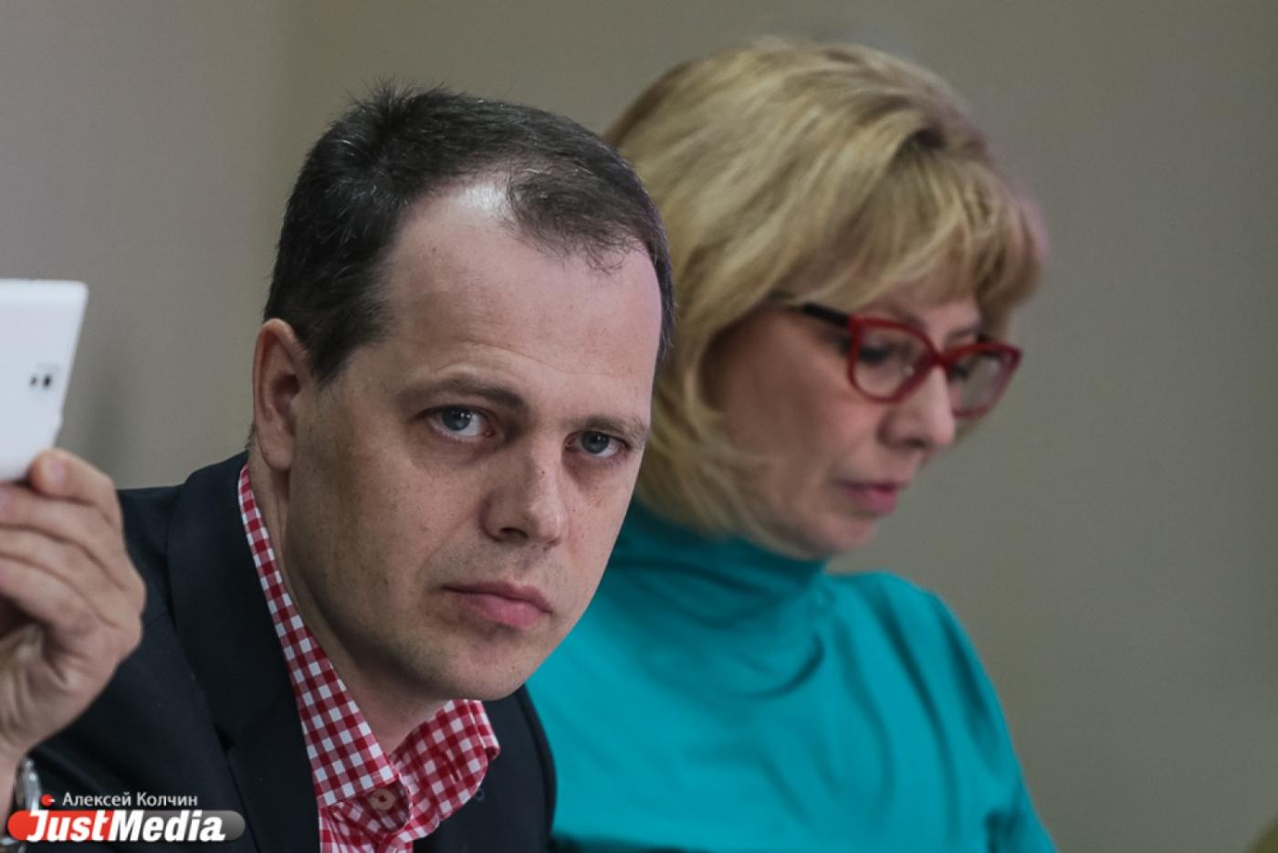 Павел Маслихин: «Екатеринбургский рынок упал почти на треть из-за психоза. Реально экономические причины занимают всего десять процентов. ИТОГИ ГОДА - Фото 1