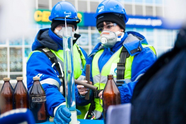 Откуда бензин? Или почему заправляться надо на АЗС крупных сетей? - Фото 1