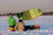 Снег, сноуборд… и парашют. Корреспондент JusMedia.ru опробовал себя в экзотическом виде спорта - сноукайте