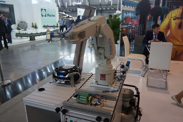 Открытая позиция. Александр Трахтенберг: «Новая стратегия развития малого и среднего предпринимательства в Свердловской области до 2030 года начисто лишена приоритетов развития»