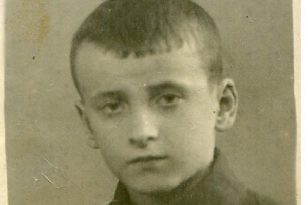 В Екатеринбурге «ожил» дневник 13-летнего блокадника. ЗАПИСИ - Фото 1