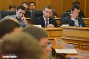 Мэрия снова продемонстрировала контроль над думой: прогубернаторским депутатам не дают снять Якоба