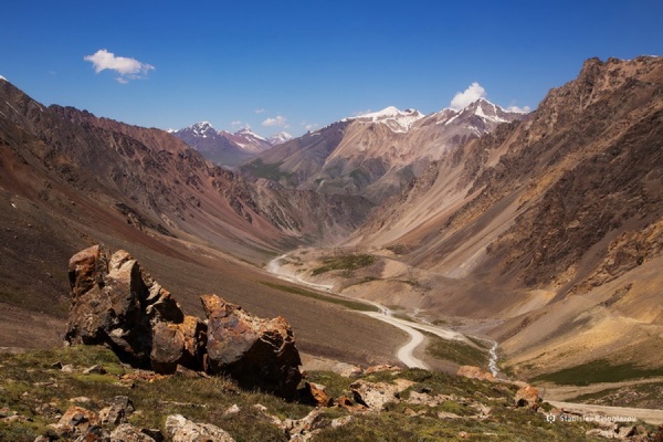 От водопада через козадрань в юрту. Прелести бюджетного отдыха в Киргизии глазами фотопутешественника Станислава Белоглазова