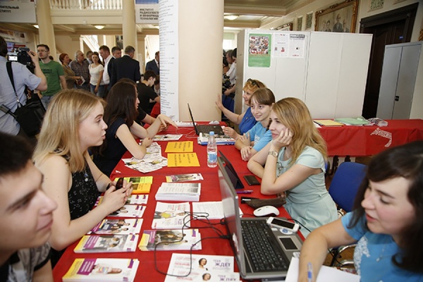 «Процедура станет более прозрачной». В приемной комиссии УрФУ рассказали о новых правилах зачисления в вуз