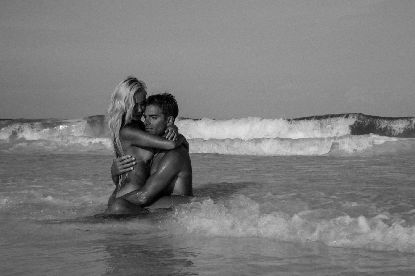 «Он заманил меня домиком в горах в 15 минутах езды от моря. Что может быть романтичней?». Екатеринбурженка — о свадьбе с французом. СПЕЦПРОЕКТ - Фото 1