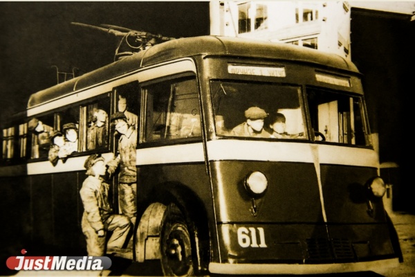 «Рыли ямы в промерзлой земле и рубили вековые сосны». О народной стройке троллейбуса в годы войны в СПЕЦПРОЕКТе «Е-транспорт»