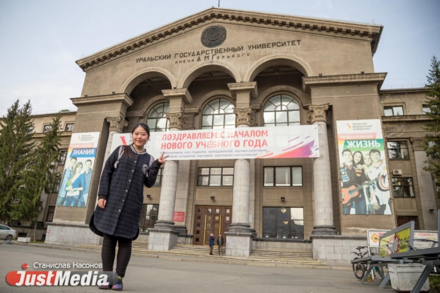 «В общежитии на общей кухне мы готовим китайскую еду». Преподаватель из Поднебесной о бане, лыжах, чудесах на Масленицу и русском языке - Фото 1