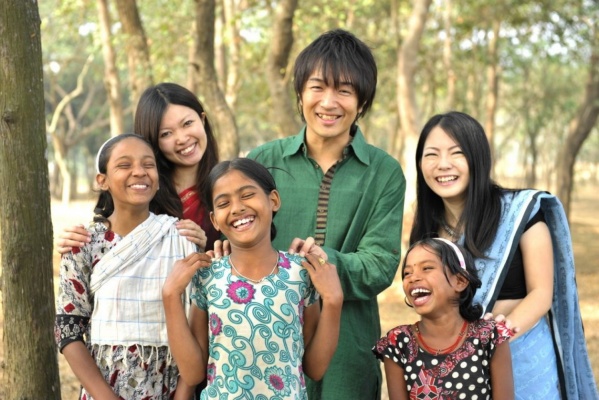 «Мой любимый советский фильм - «Царь… Иван бла-бла-бла...»». Преподаватель из Японии о местной азиатской кухне, балалайке и русских красавицах. СПЕЦПРОЕКТ