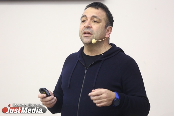 Джордж Хелд: «Сегодня технологии создаются в России и используются на Западе, а не наоборот»