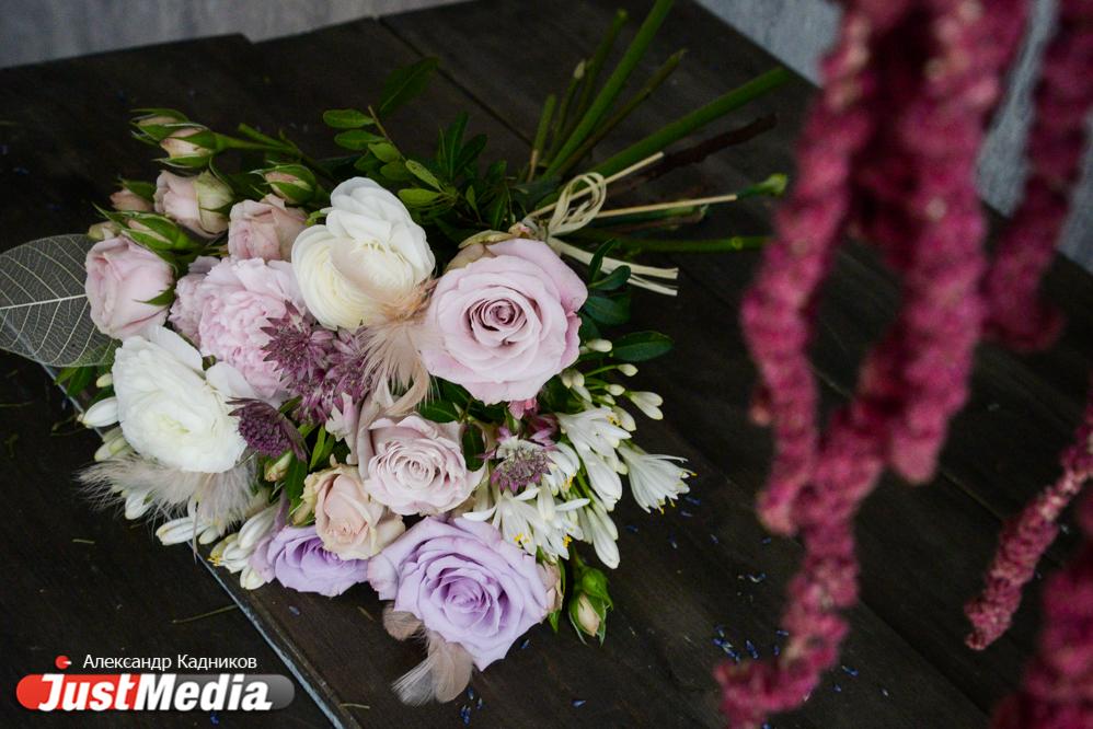 «Стихи нужно писать без ошибок, ведь они мгновенно разлетятся по мессенджерам и соцсетям». Идеальные лайфхаки ко Дню матери - Фото 1