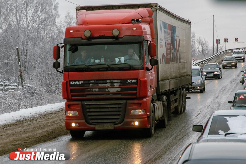 «Чаще всего люди гибнут на встречке». Как расширение трассы до 4 полос отразится на автомобилистах - Фото 1