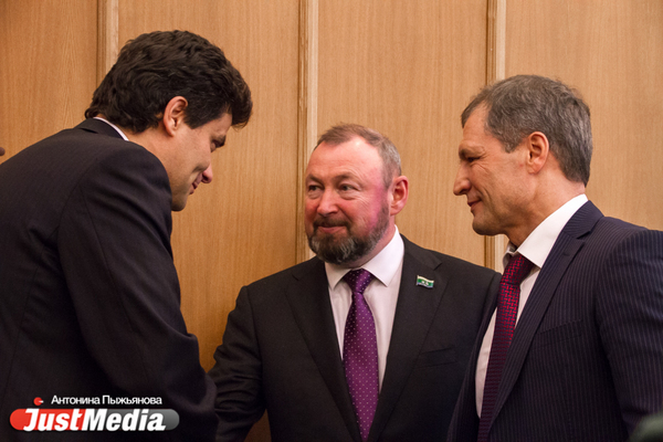 Высокинский провел встречу с каждым депутатом. Как решался конфликт в Екатеринбургской гордуме - Фото 1