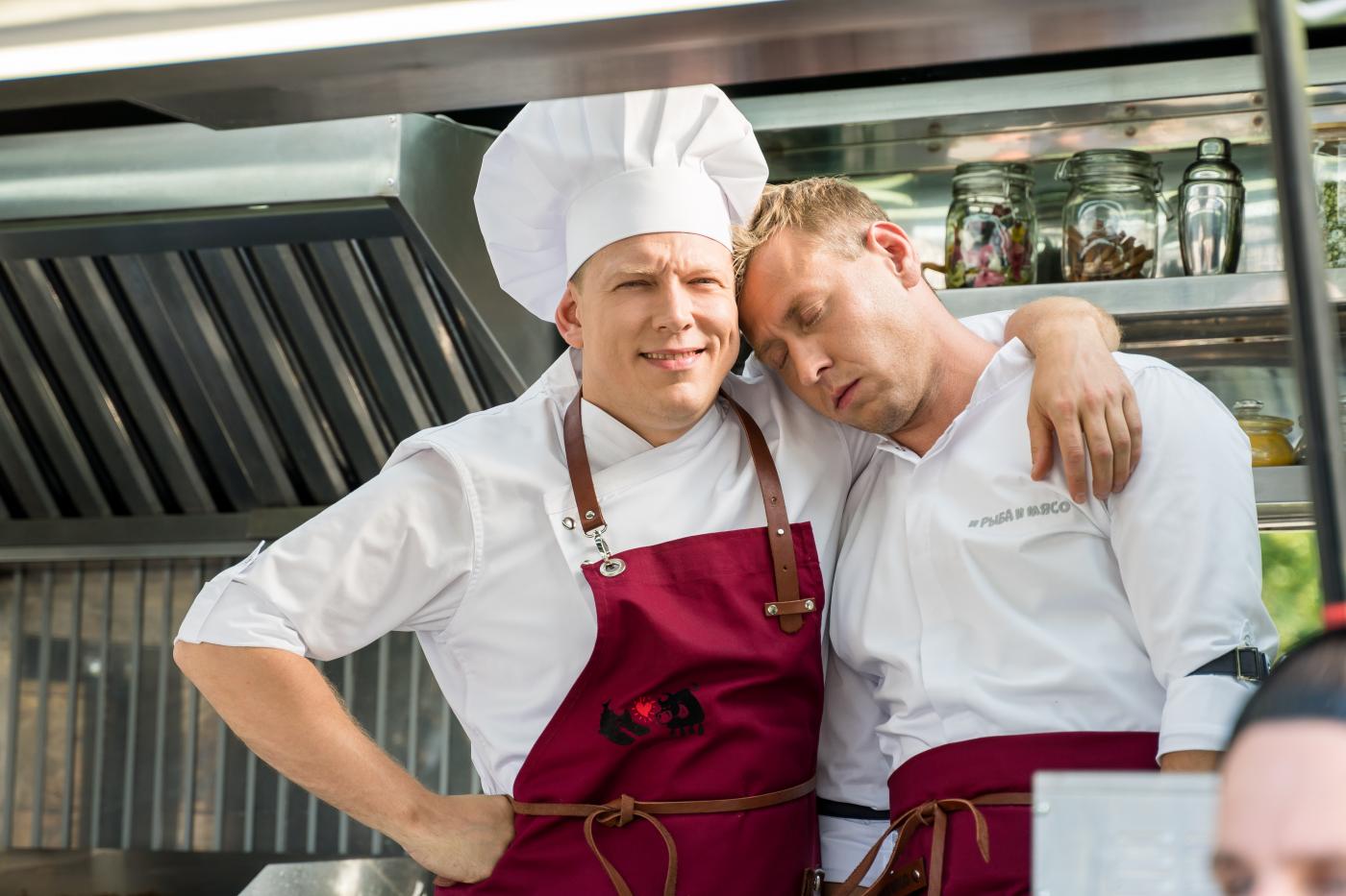 Актеры сериала «СеняФедя»: «Кажется, что Федя сидит на препаратах, которые еще не изобрели, либо они нелегальны» - Фото 1