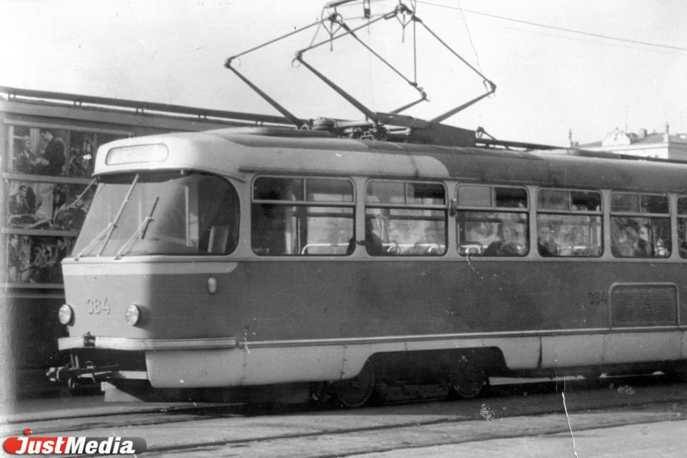 Массовый сход вагонов и дефицит мест в депо. О том, как в середине 1980-х годов работал свердловский трамвай, в спецпроекте «Е-транспорт» - Фото 1