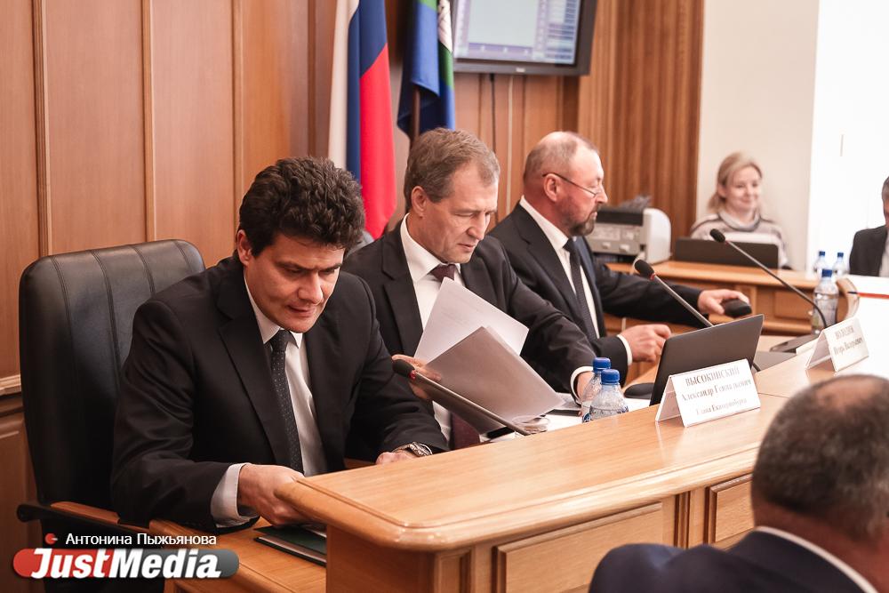 Депутаты исключили из списка площадок под собор святой Екатерины участок, где стояла телебашня - Фото 1