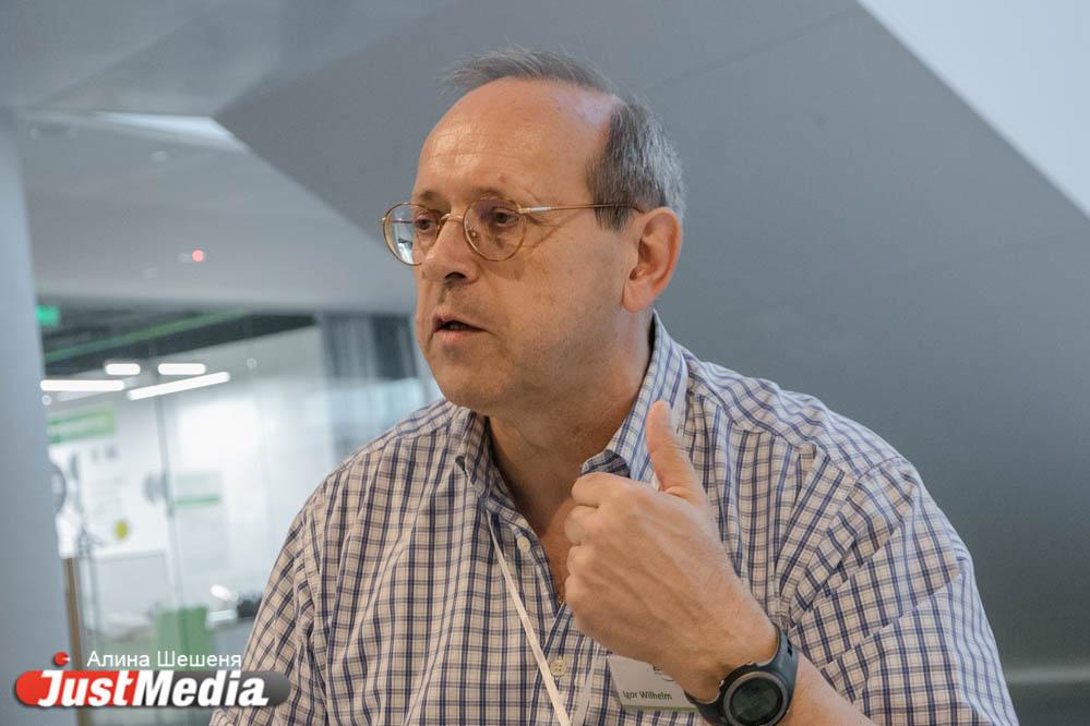 Игорь Вильгельм, кандидат наук: «Мне говорят, что подземные коммуникации в центре Екатеринбурга мешают озеленению, но это смешно» - Фото 1