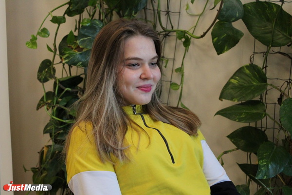 Социальная среда в разных городах, кот эмоциональной поддержки и собака-ассистент.  Уралочка на коляске об обучении в США - Фото 1