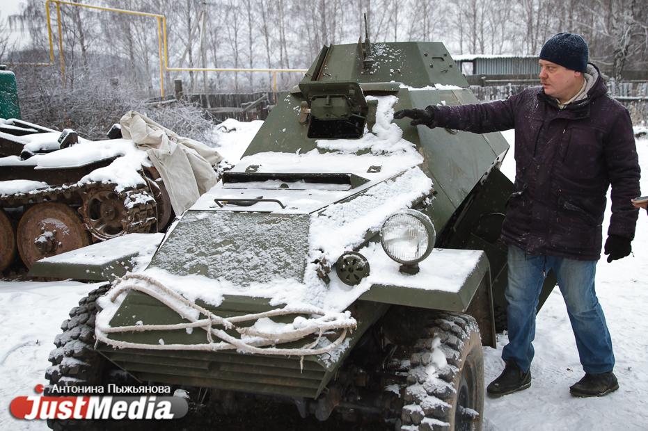 Советские броневики и двигатели с гайками от Генри Форда. Как на Урале собирают машины времен войны - Фото 1