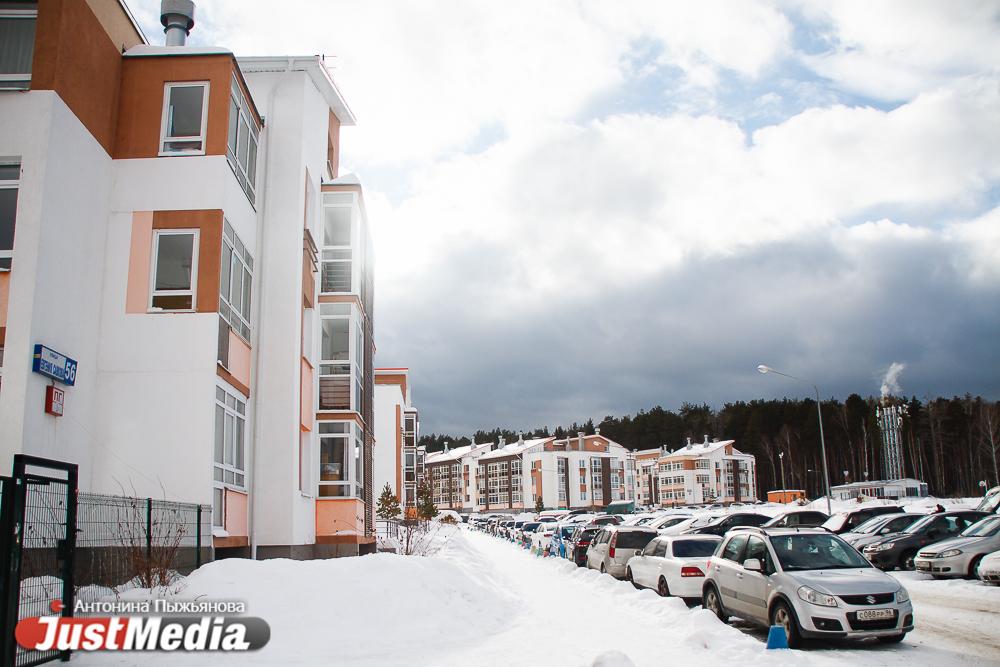 Путинская школа и больше никакой инфраструктуры. Как «Мичуринский» так и не превратился в уральскую Скандинавию - Фото 1