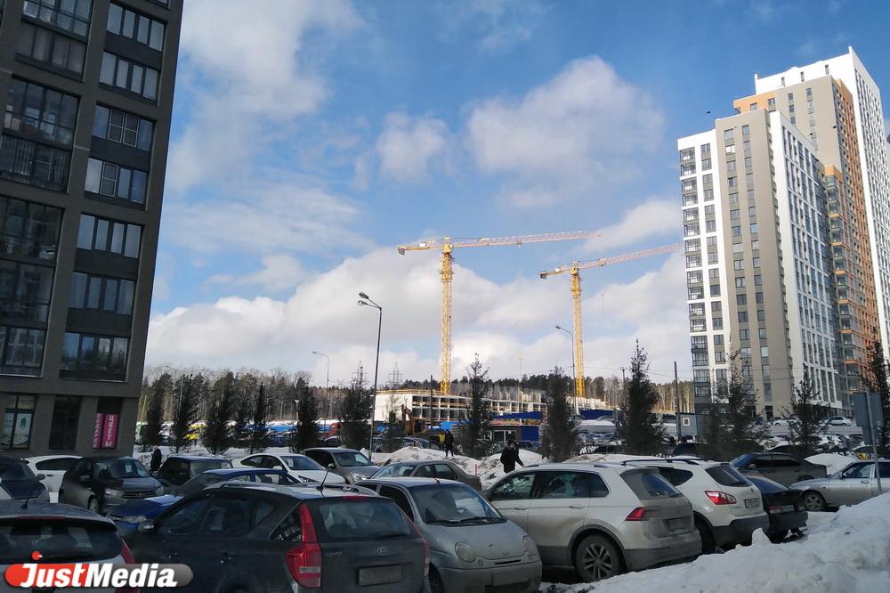 Алкорай и автоад. Как экопроект-мечта «Светлый» превратился в гетто - Фото 1