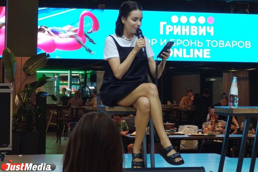 Больше воды и меньше Дудя. Семь принципов полезного питания от Ирены Понарошку - Фото 1