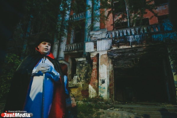 Женщина в белом, призраки замученных крестьян и юное приведение дочери купца. Знакомимся с призраками Екатеринбурга