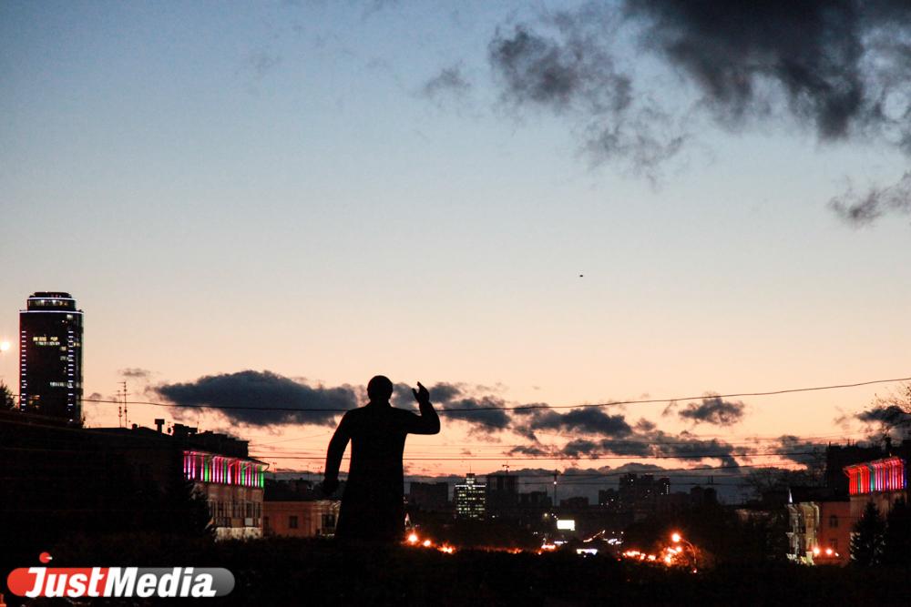 Первый в мире велосипед, самый большой экскаватор и статус «золотого» города. Знакомимся с новой порцией интересных фактов и мифов о Екатеринбурге и Урале - Фото 1