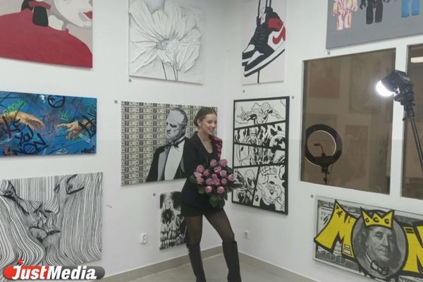 «Здесь, а не в Москве»: зачем молодая художница открыла новую арт-галерею в Екатеринбурге - Фото 1