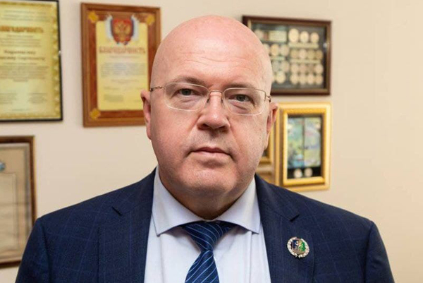 Максим Марамыгин, УрГЭУ «Будет тяжело, но учитывая, что мы живем от кризиса до кризиса, то надо просто в очередной раз спокойно переждать»