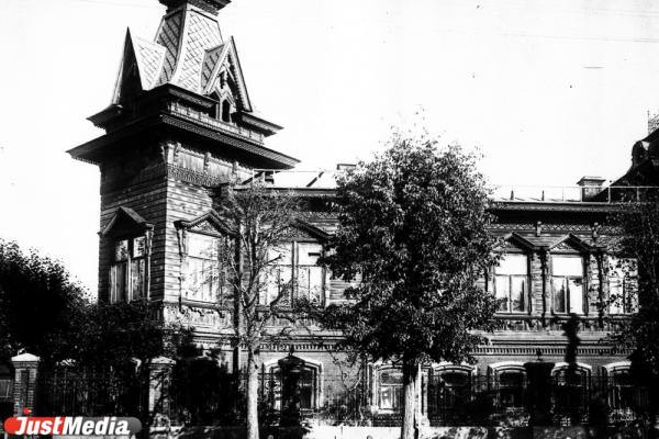 «Отличался особой сказочностью и лиричностью». Уцелевший и уничтоженный деревянный модерн Екатеринбурга