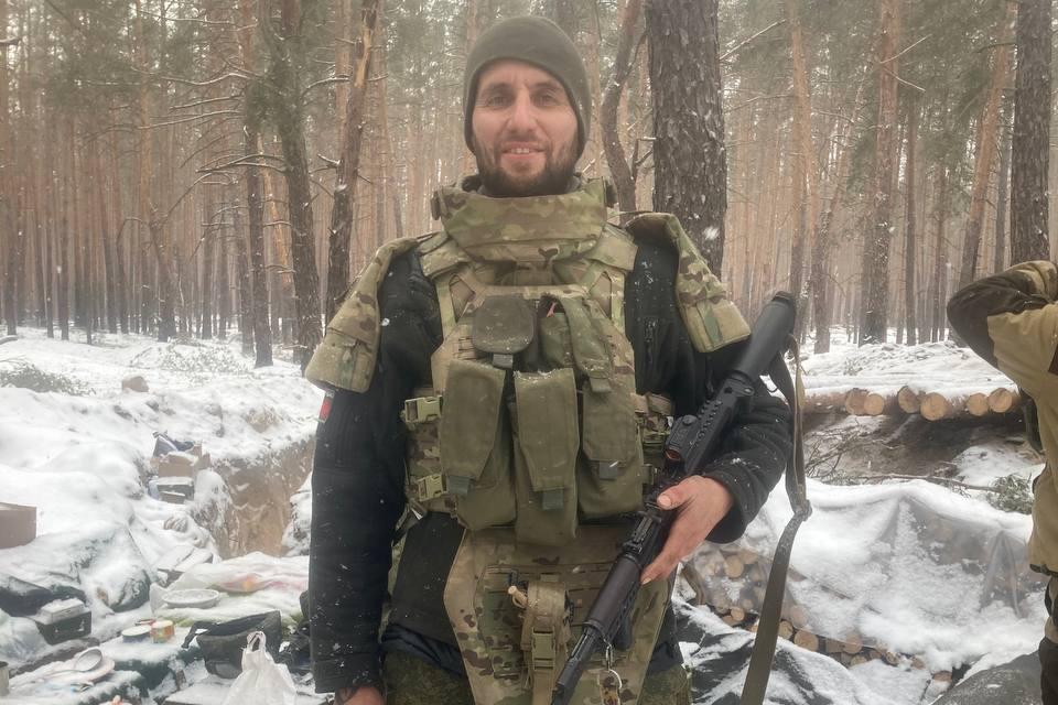 Екатеринбуржец Платон Маматов из зоны СВО: «ВСУ без всяких геолокаций точно знает, где у нас чо. Спасибо спутникам, беспилотникам и наводчикам из местных» - Фото 1