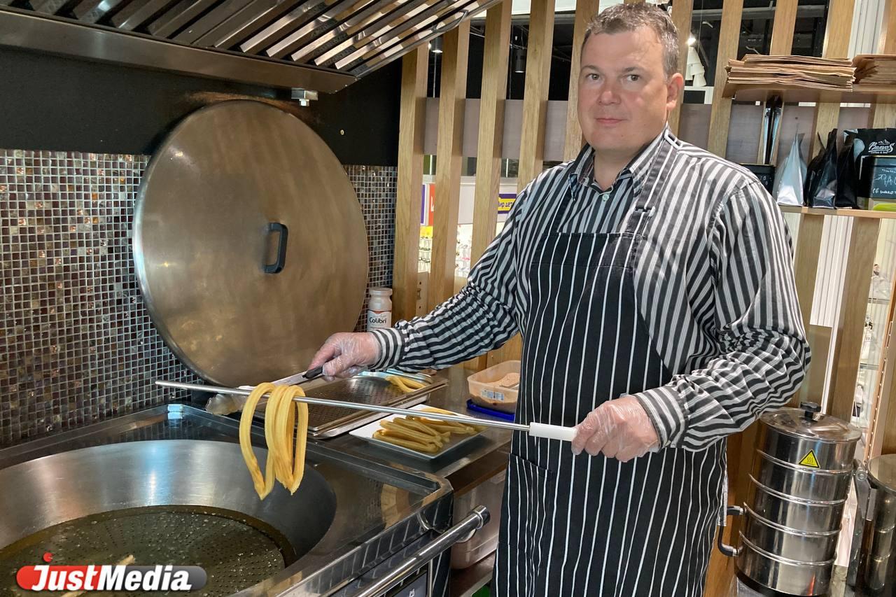 Кусочек Испании в Екатеринбурге. Место где можно съесть настоящий чуррос и посмотреть фламенко - Фото 1