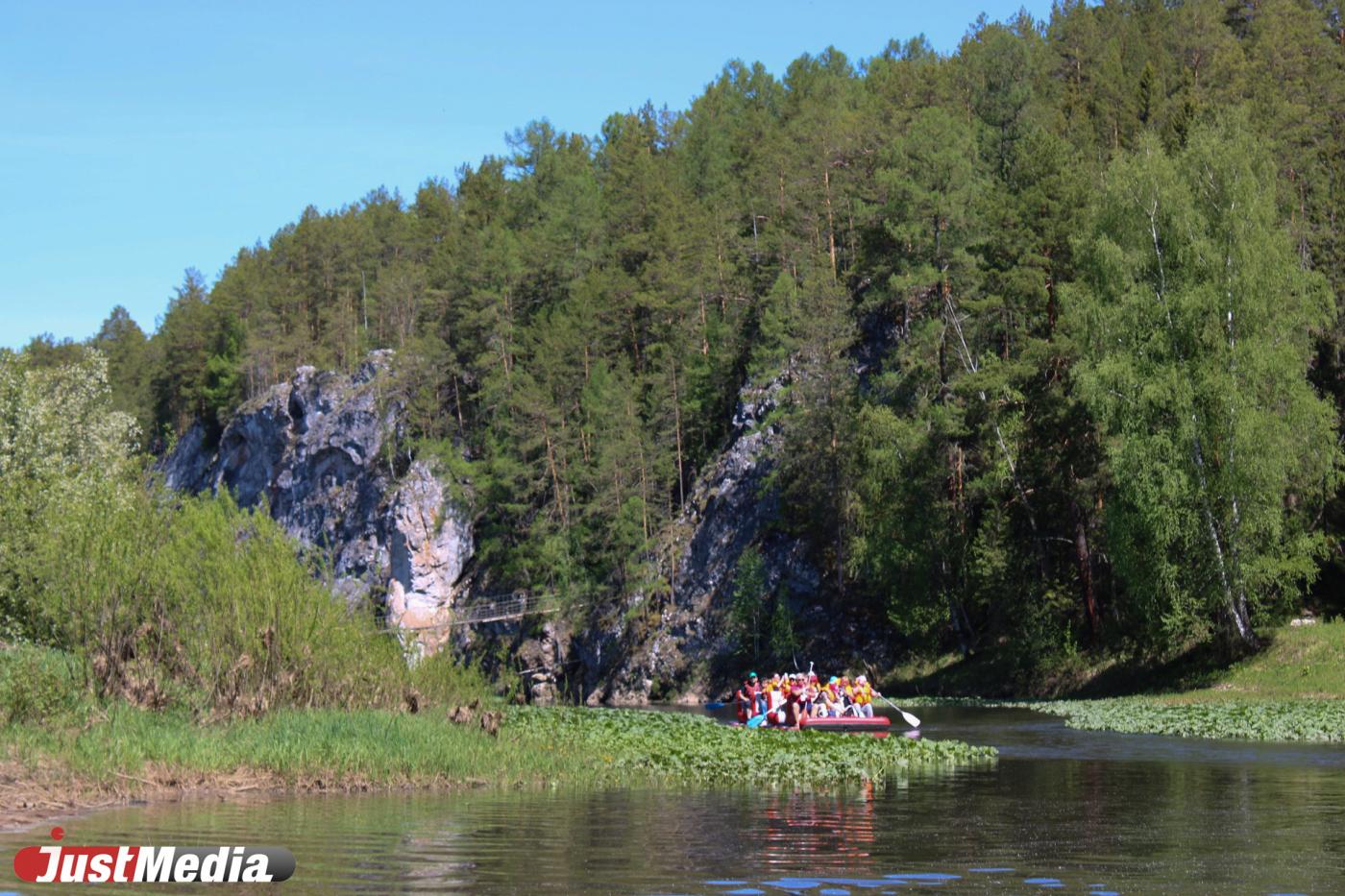 Приключение на надувных диванах по лучшим локациям «Оленьих ручьев» - Фото 1