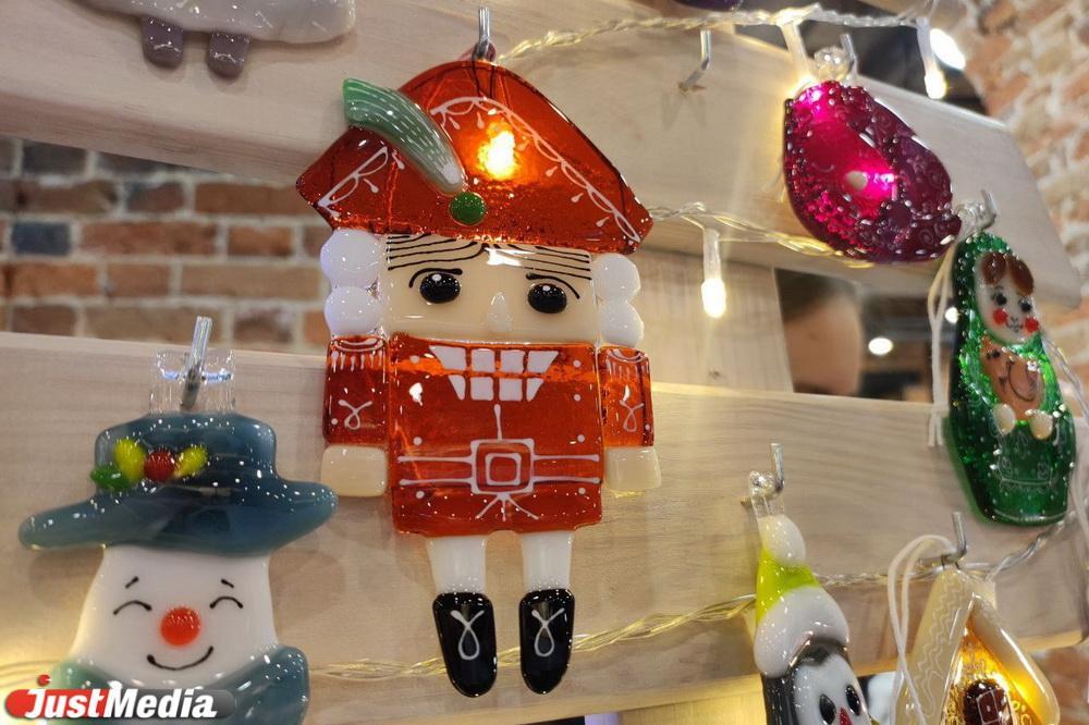 От «Щелкунчика» к «Алисе в стране чудес». Куда сходить с ребенком в Екатеринбурге до Нового года и в каникулы  - Фото 1