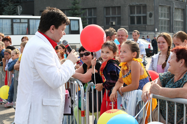 На 80-летие «Уралмашзавода» акционер предприятия «Газпромбанк» подарил работникам 18 квартир - Фото 10