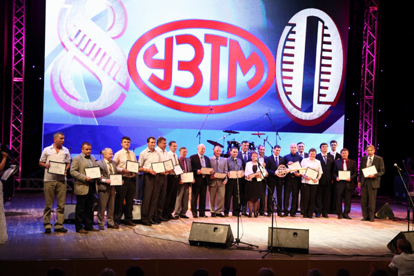 На 80-летие «Уралмашзавода» акционер предприятия «Газпромбанк» подарил работникам 18 квартир - Фото 5