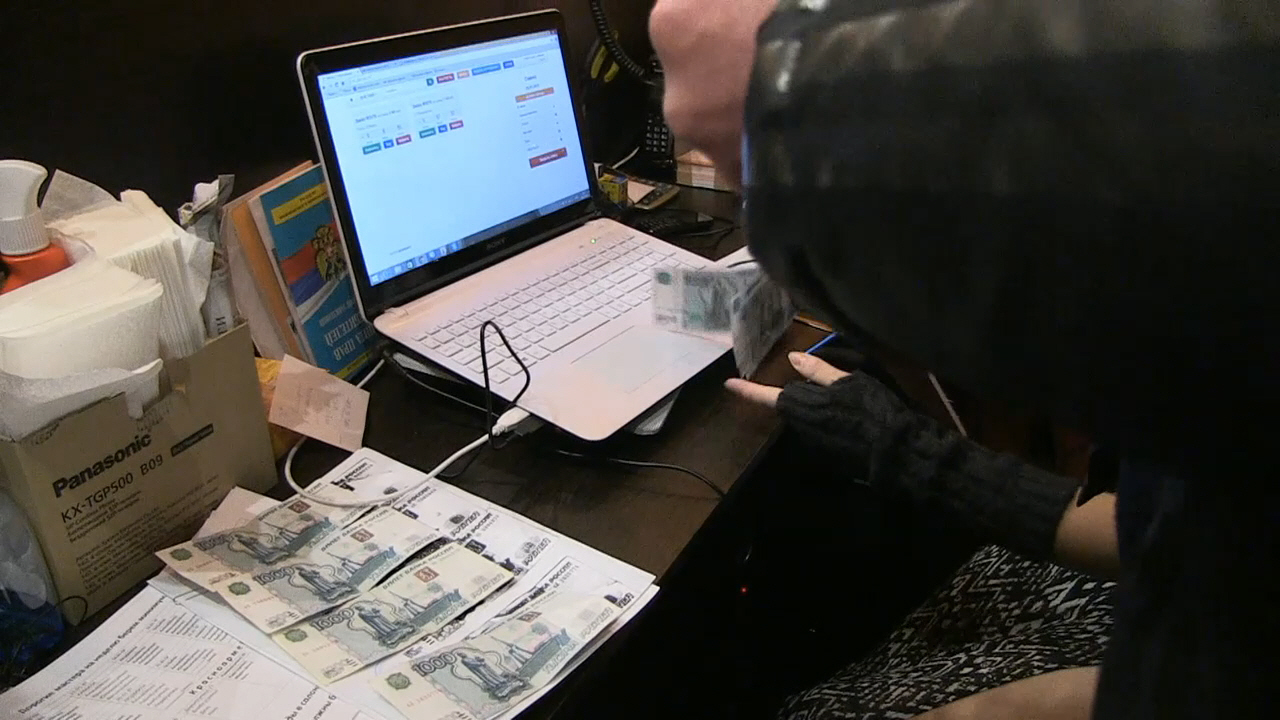 В Екатеринбурге работниц релакс-центра «Африка» поймали на проституции - Фото 2